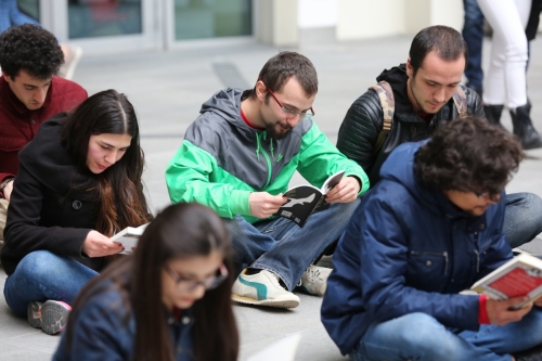 ‘Kitap Hediye Günü’nde D&R’dan şaşırtan sürpriz!